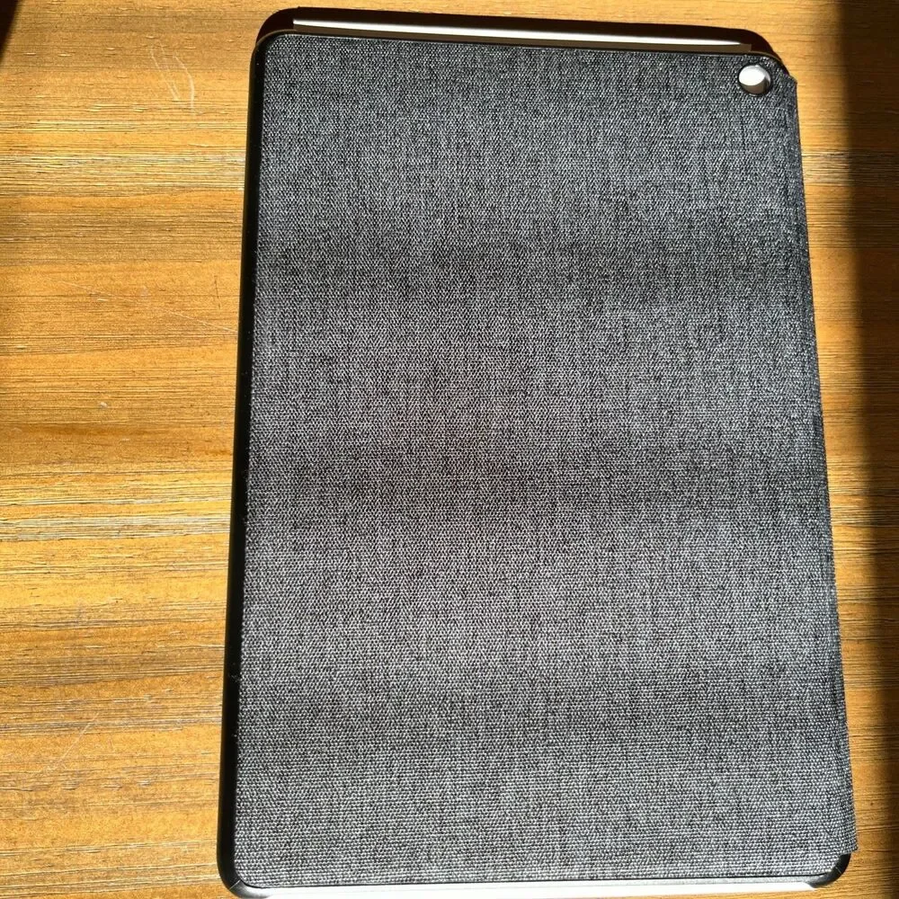 Amazon - Fire HD 10 Cover | Protective Cover (Fire HD 10 tablet 2023 ) - Black
